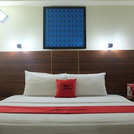 Reddoorz Plus Near Senen Jakarta Ngoại thất bức ảnh