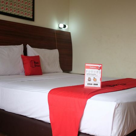 Reddoorz Plus Near Senen Jakarta Ngoại thất bức ảnh
