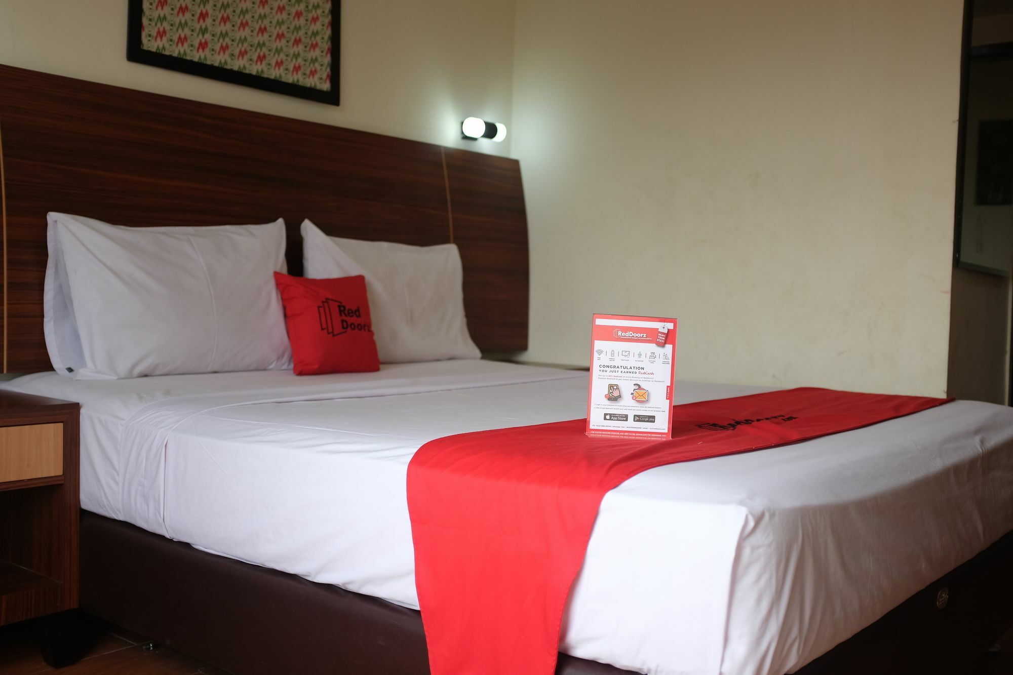 Reddoorz Plus Near Senen Jakarta Ngoại thất bức ảnh
